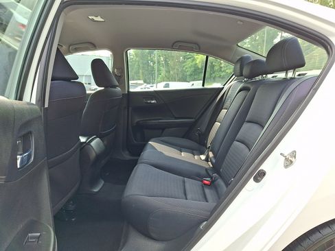 Used 2015 Honda Accord Sport image 11