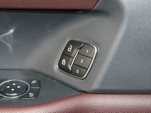 Used 2023 Ford Expedition Max Limited image 27