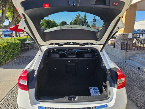 Used 2019 Mercedes-Benz GLA 250 image 23