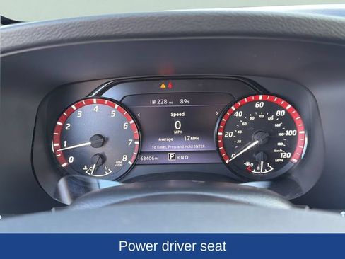 Used 2022 Nissan Frontier Pro-X RWD image 9