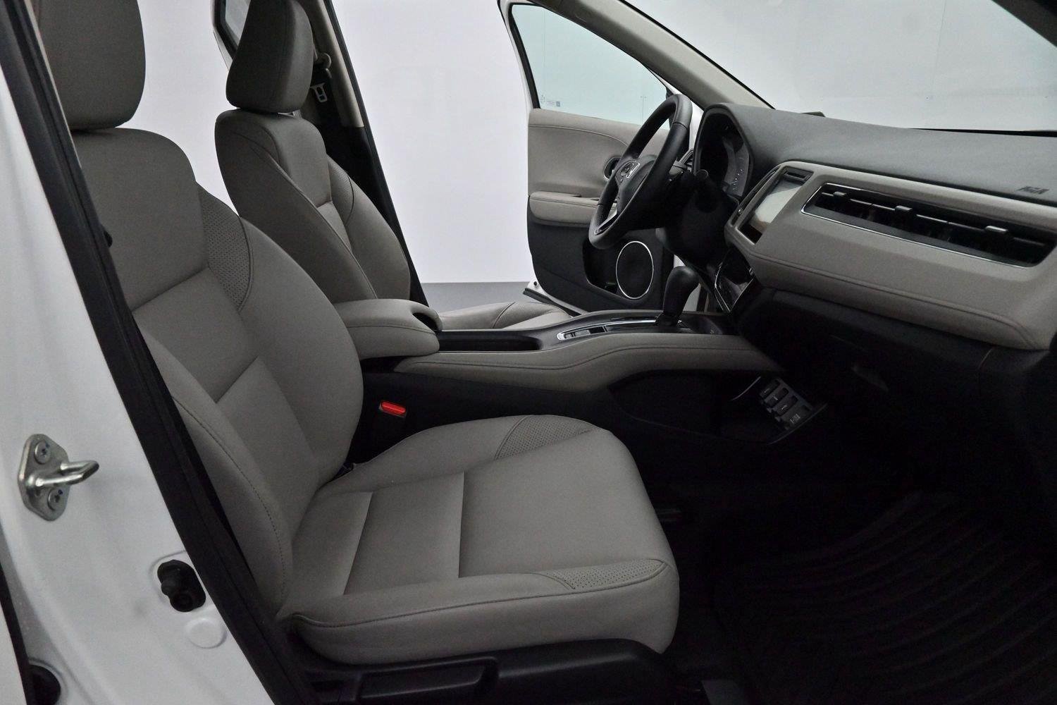 Used 2018 Honda HR-V EX-L image 28