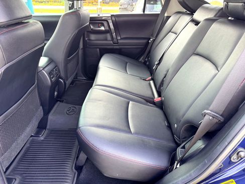 Used 2022 Toyota 4Runner TRD Off-Road Premium image 18