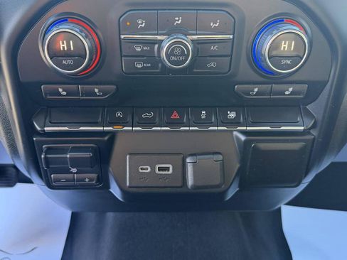 Used 2019 Chevrolet Silverado 1500 LT w/ All-Star Edition image 19