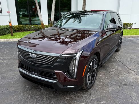 Used 2025 Cadillac Escalade IQ Sport 2 image 12