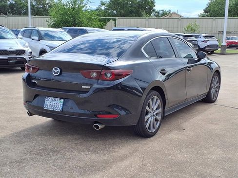 Certified 2025 MAZDA MAZDA3 2.5 S Sedan w/ Preferred Pkg FWD image 4