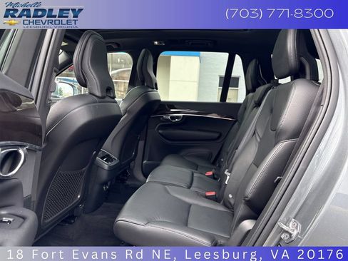 Used 2019 Volvo XC90 T6 Momentum AWD/4WD image 24