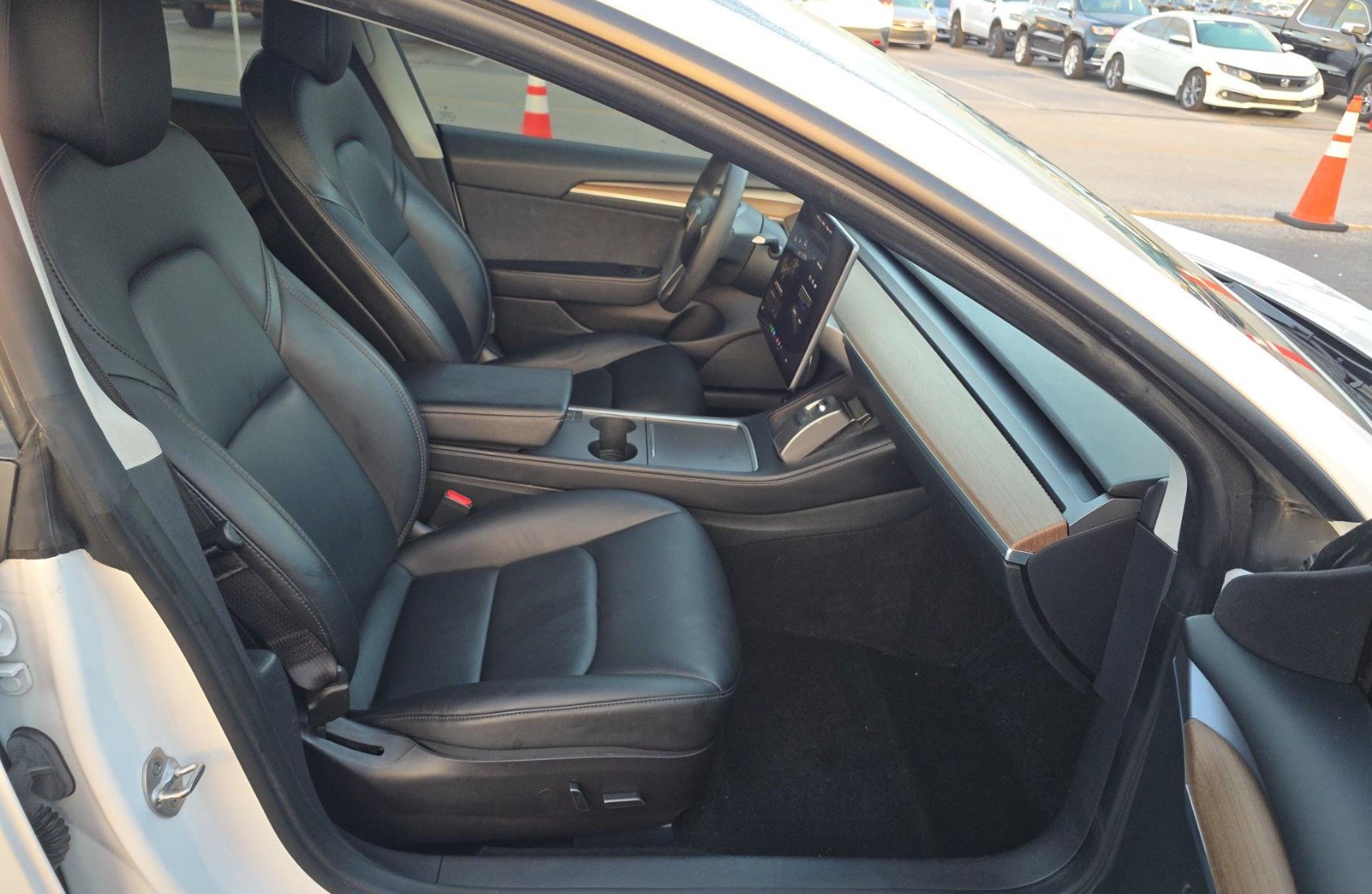 Used 2022 Tesla Model 3 Long Range AWD/4WD image 7