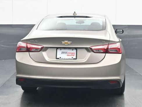 Used 2022 Chevrolet Malibu LT FWD image 5