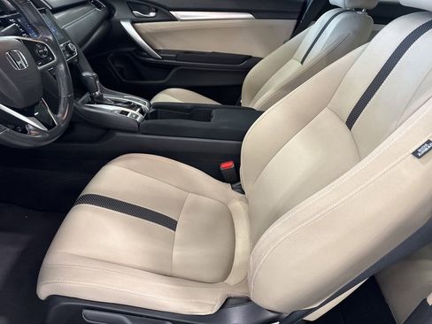 Used 2019 Honda Civic EX image 16
