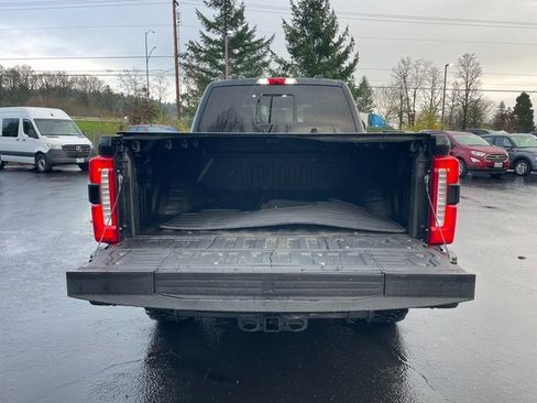 Used 2023 Ford F350 Lariat w/ Lariat Ultimate Package image 31