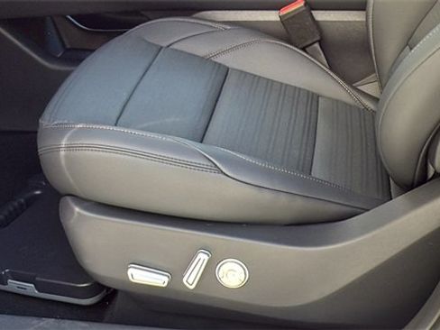 New 2026 Lincoln Nautilus Reserve w/ Jet Appearance Package image 23