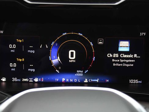 Certified 2023 Chevrolet Colorado ZR2 w/ ZR2 Convenience Package III image 14