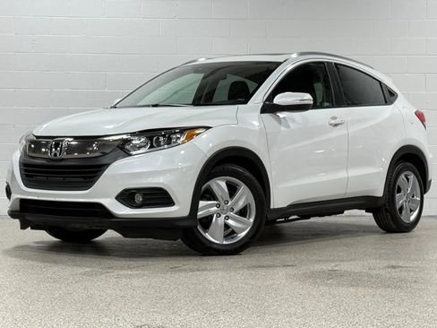 Used 2019 Honda HR-V EX image 2
