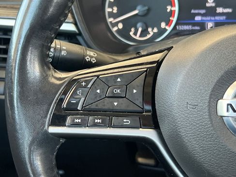 Used 2019 Nissan Altima 2.5 SL FWD image 26