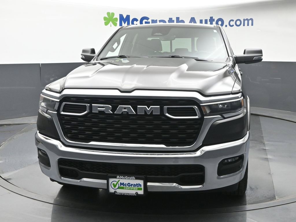 Used 2025 RAM 1500 Big Horn AWD/4WD image 6
