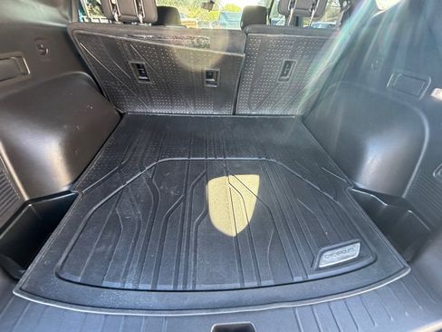 Used 2021 Chevrolet Blazer LT w/ Midnight/Sport Edition image 4