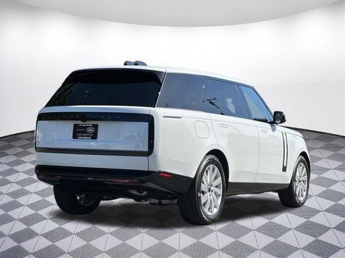 New 2026 Land Rover Range Rover Long Wheelbase SE AWD/4WD image 7