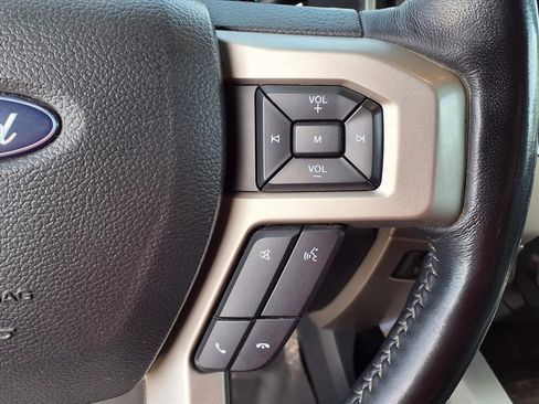 Used 2022 Ford F350 Lariat w/ Tremor Off-Road Package image 36