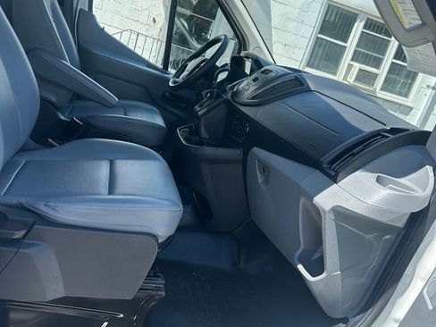 Used 2019 Ford Transit 150 148 Low Roof RWD image 31