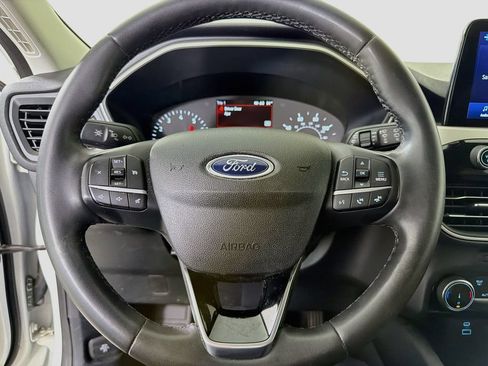 Used 2022 Ford Escape SE FWD image 15