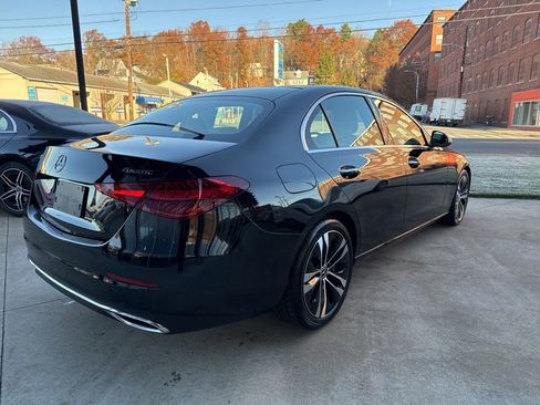 Certified 2022 Mercedes-Benz C 300 4MATIC Sedan image 10