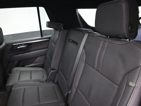Used 2025 Chevrolet Tahoe RST w/ Comfort Package AWD/4WD image 17