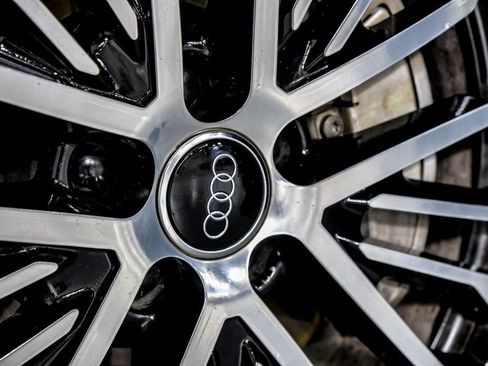 Used 2017 Audi A6 3.0T Premium Plus w/ Driver Assistance Package image 57