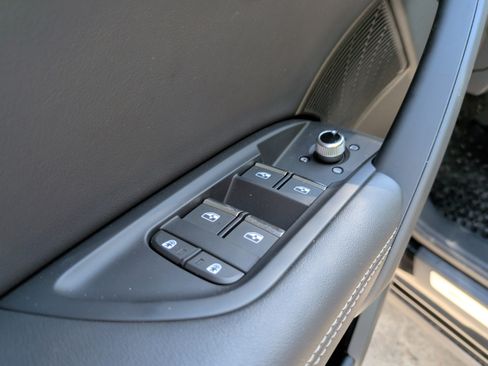 Certified 2023 Audi Q5 2.0T Prestige w/ Prestige Package image 15