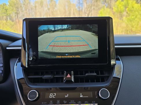 Used 2024 Toyota Corolla LE image 22