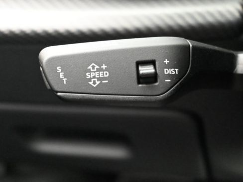 Used 2023 Audi RS Q8 w/ Black Optic Package image 68
