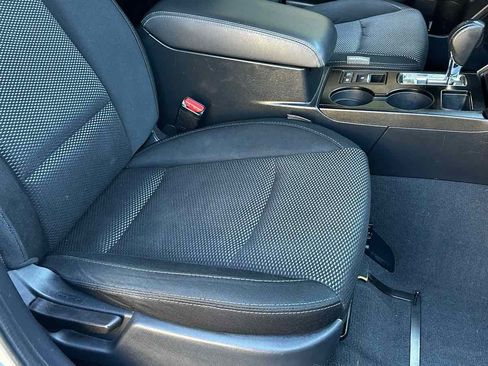 Used 2015 Subaru Outback 2.5i Premium image 10