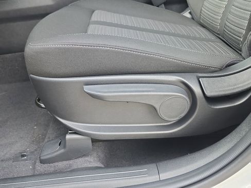New 2026 Kia Sorento LX FWD image 22