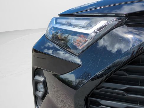 Used 2024 Toyota RAV4 AWD Hybrid image 9