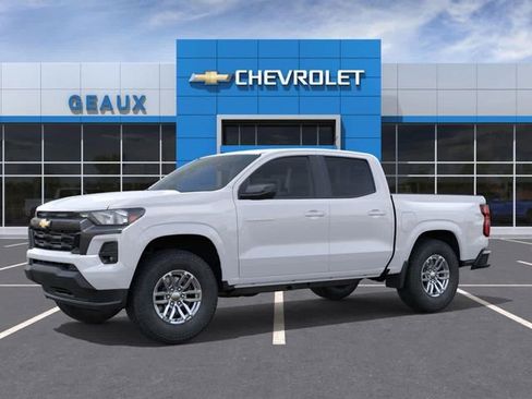 New 2024 Chevrolet Colorado LT w/ LT Convenience Package II RWD image 2