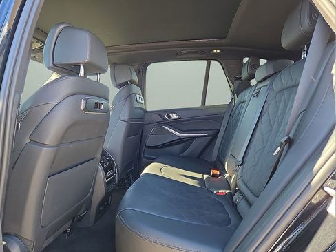 Used 2024 BMW X5 xDrive40i image 16