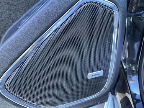 Used 2019 GMC Yukon SLT image 25