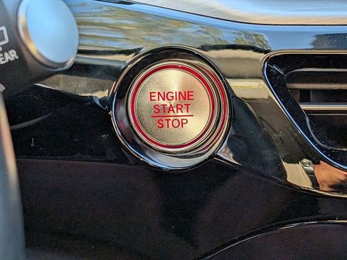 Certified 2024 Acura MDX FWD w/ Technology Package image 32