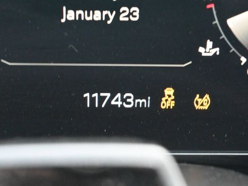 Used 2025 GMC Yukon Denali Ultimate image 25