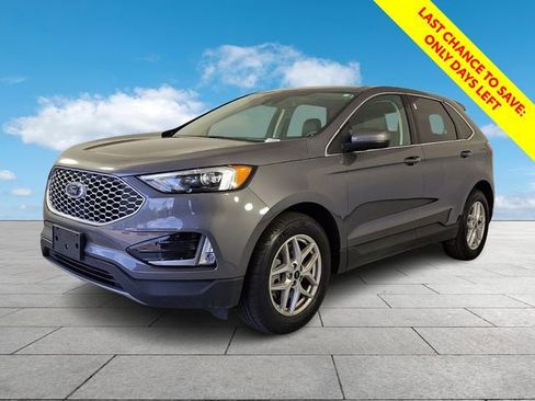 Used 2024 Ford Edge SEL w/ Convenience Package AWD/4WD image 4