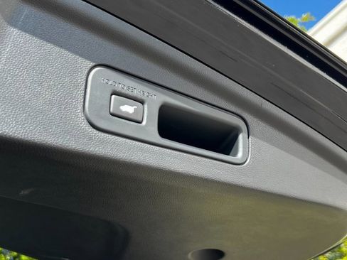 Certified 2023 Acura MDX A-Spec image 8