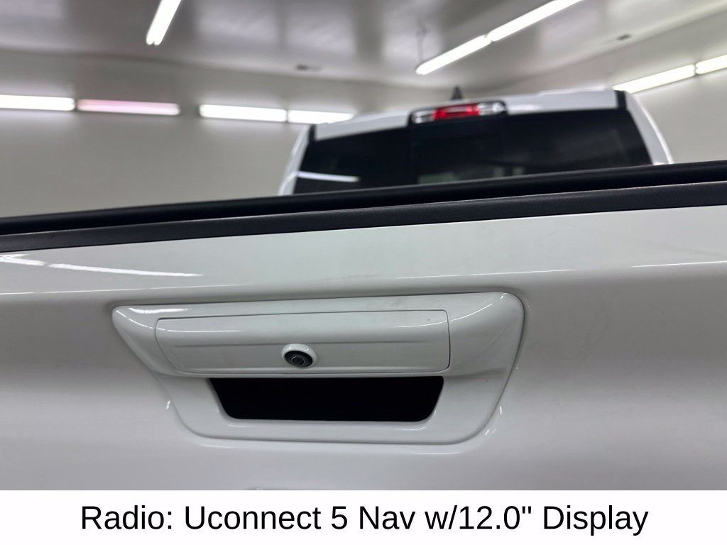 Used 2024 RAM 1500 Limited AWD/4WD image 18