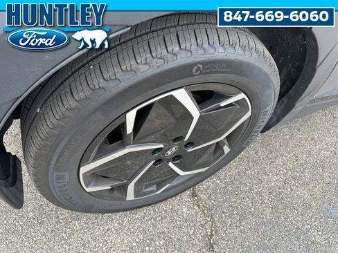 Used 2023 Hyundai Ioniq 5 SEL AWD/4WD image 8