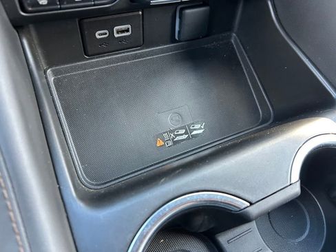 Used 2023 Chevrolet Tahoe High Country image 40