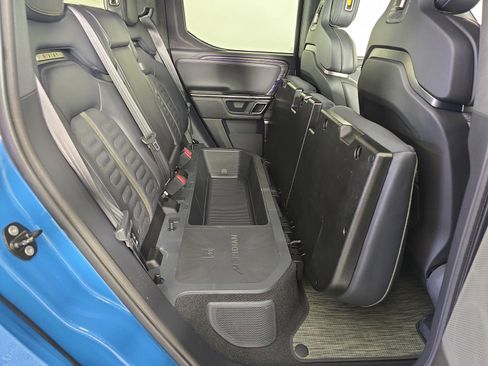 Used 2022 Rivian R1T Launch Edition image 24