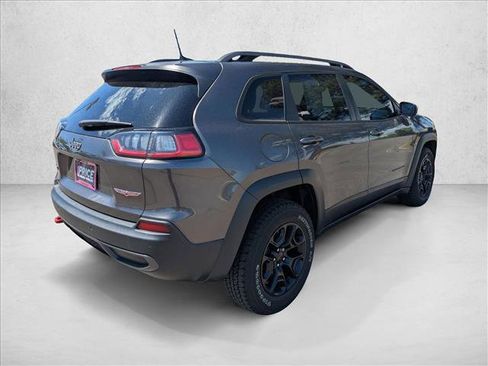 Used 2019 Jeep Cherokee Trailhawk w/ Comfort/Convenience Group AWD/4WD image 5