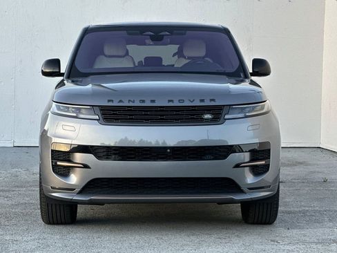 Used 2023 Land Rover Range Rover Sport SE Dynamic image 8