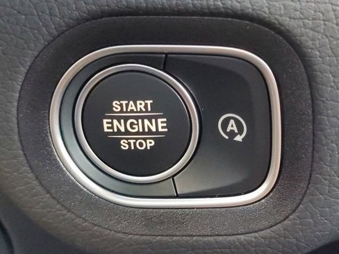 Used 2022 Mercedes-Benz GLE 350 4MATIC image 29