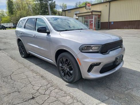 Used 2021 Dodge Durango SXT AWD/4WD image 3