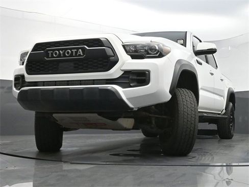 Used 2019 Toyota Tacoma TRD Pro image 38