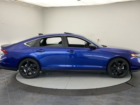 Certified 2024 Honda Accord Sport image 12